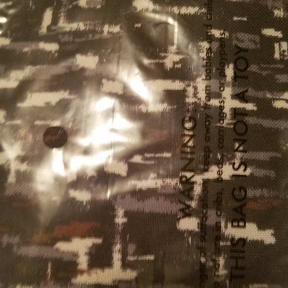 Thirty One Zipper Pouch-NWOT - Picture 6 of 7